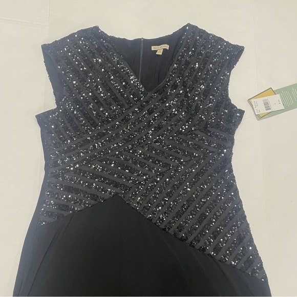 Maya Brooke Formal Evening Gown Dress. Size 18. NEW. Asymmetrical. Mardi Gras - Picture 13 of 16